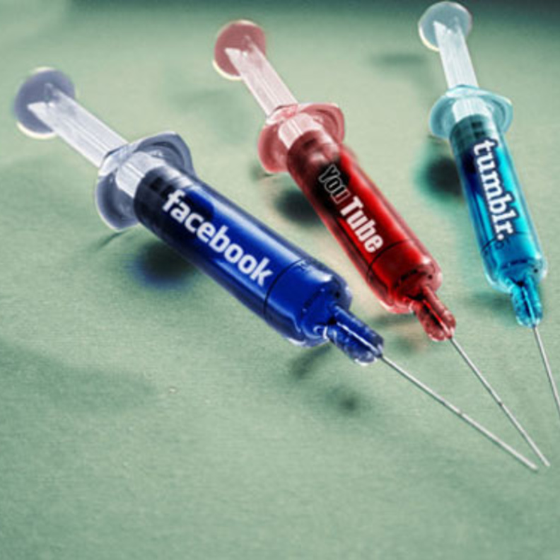 هل تعد المواقع الاجتماعية إدمان فعلا؟