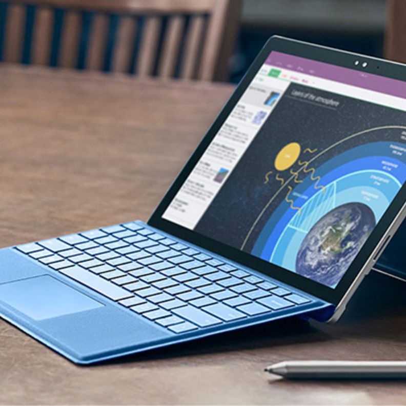 سيرفيس  Surface