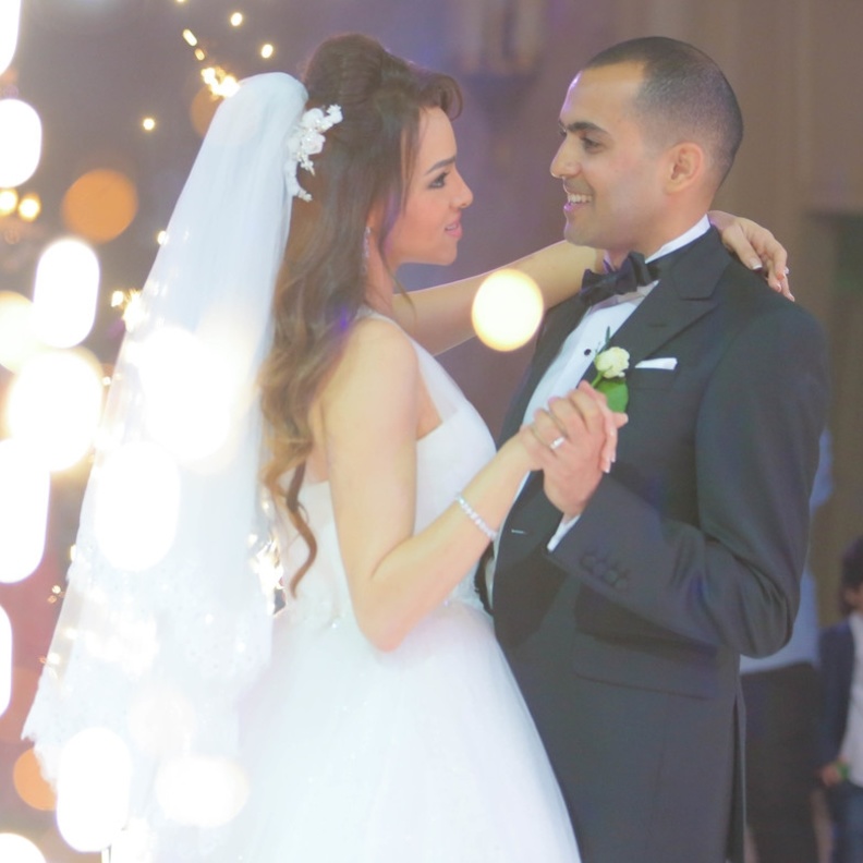 حاولي اختيار اغنية قصيرة للرقصة الاولى