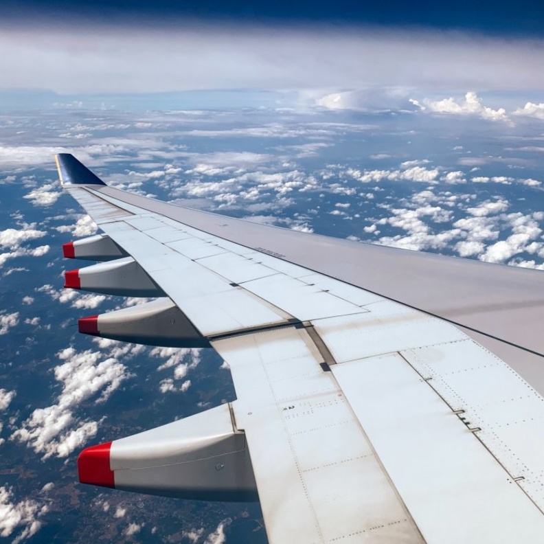 "إياتا" خسائر شركات الطيران قدرها 84 مليار دولار  - الصورة بواسطة Bao Menglong