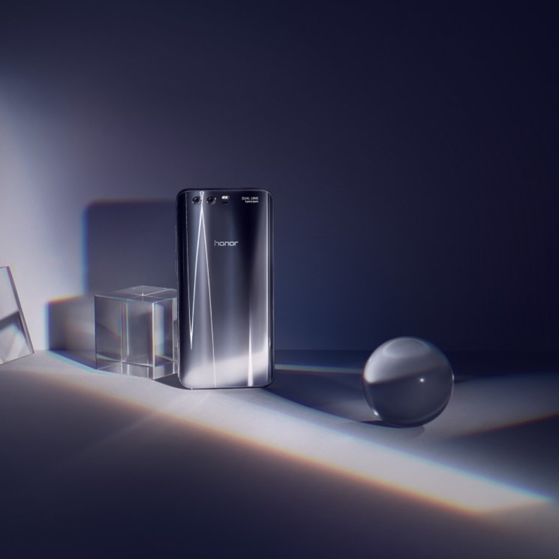 9 أسباب تجعل من الهاتف الذكي هونر 9 الرفيق المثالي ..