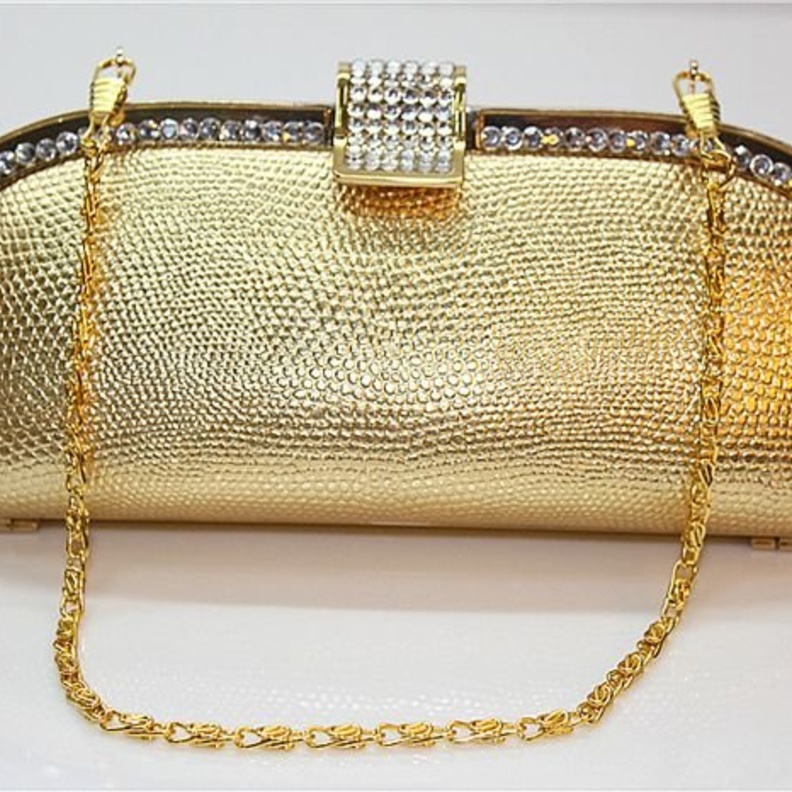 حقيبة لامعة