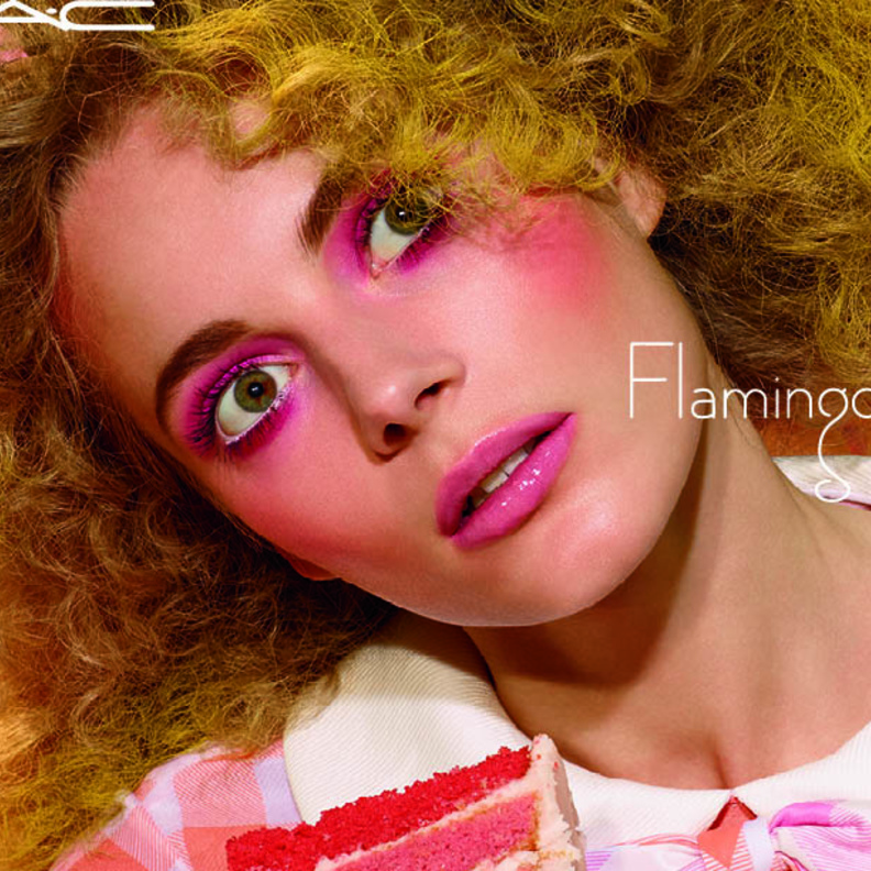 اطلالة وردية من Flamingo Park