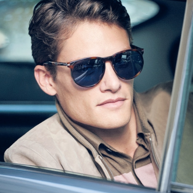 الحملة الاعلانية لنظارات دانهيل لربيع وصيف 2016