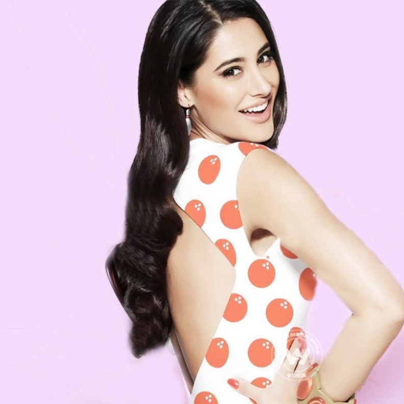 Nargis Fakhri أصبحت حاليا واحدة من نجمات بوليوود الشهيرات