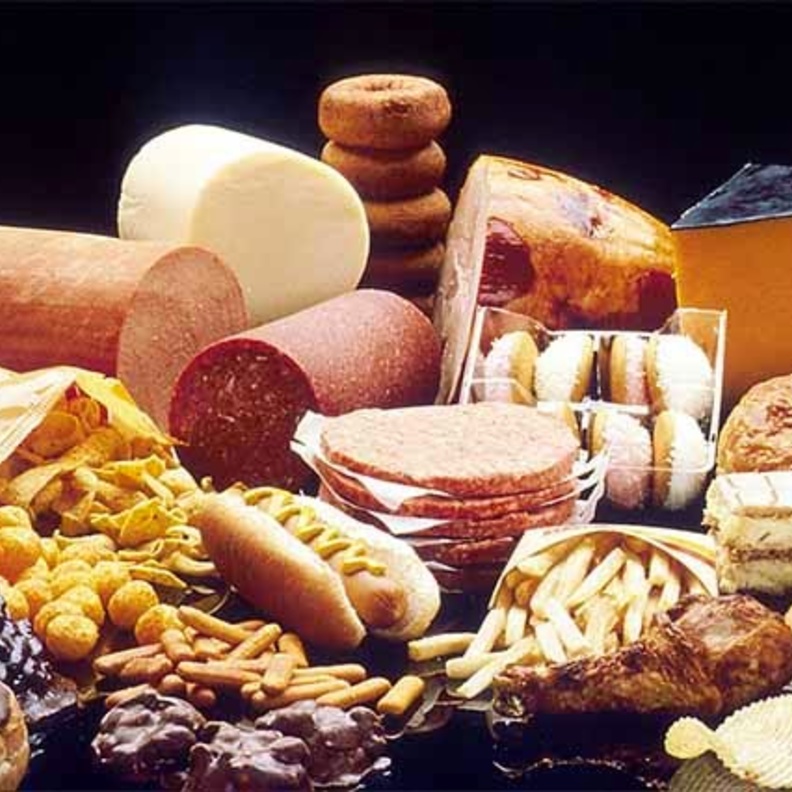 اطعمه تحوي دهون مشبعة