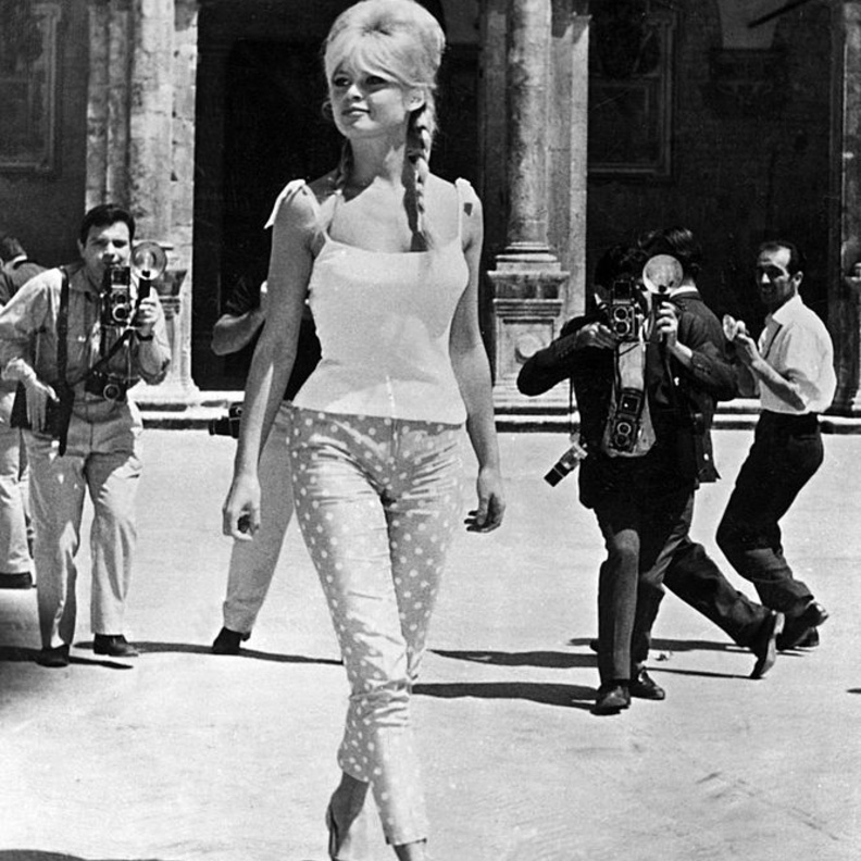 بريجيت باردو في حذاء البالرينا