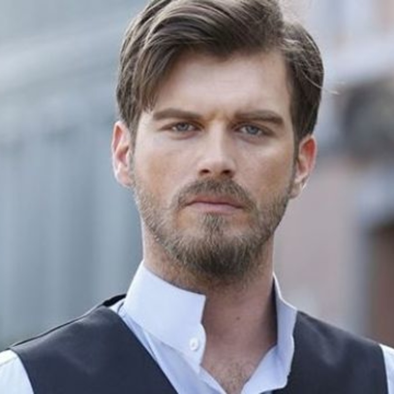 كيفانج تاتيلتوغ في مسلسل كورت سيد وشوري