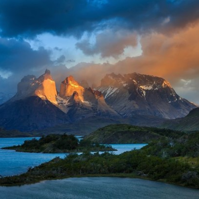 حديقة توريس ديل باين الوطنية، الشيلي .. من تصوير: Gleb Tarro