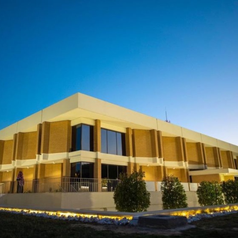 صالة الأمير فيصل بن فهد للفنون التشكيلية في الرياض .. منصة رائدة في المشهد الفني السعودي