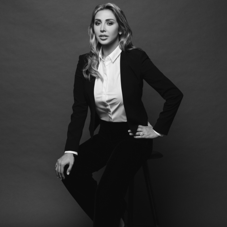 جويل تدعم المرأة 