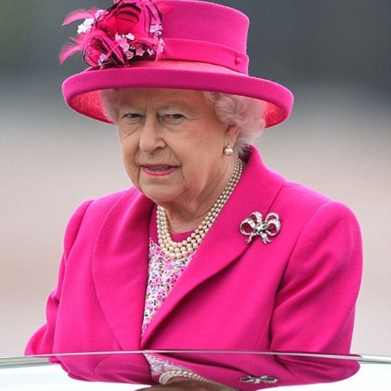 ملكة بريطانيا تحتفل بعيد ميلادها في حفل ضخم 