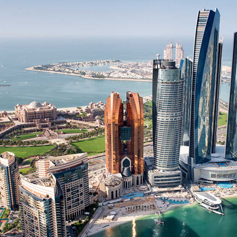 نتائج أول قاعدة بيانات شاملة عن انبعاثات الهواء في أبوظبي