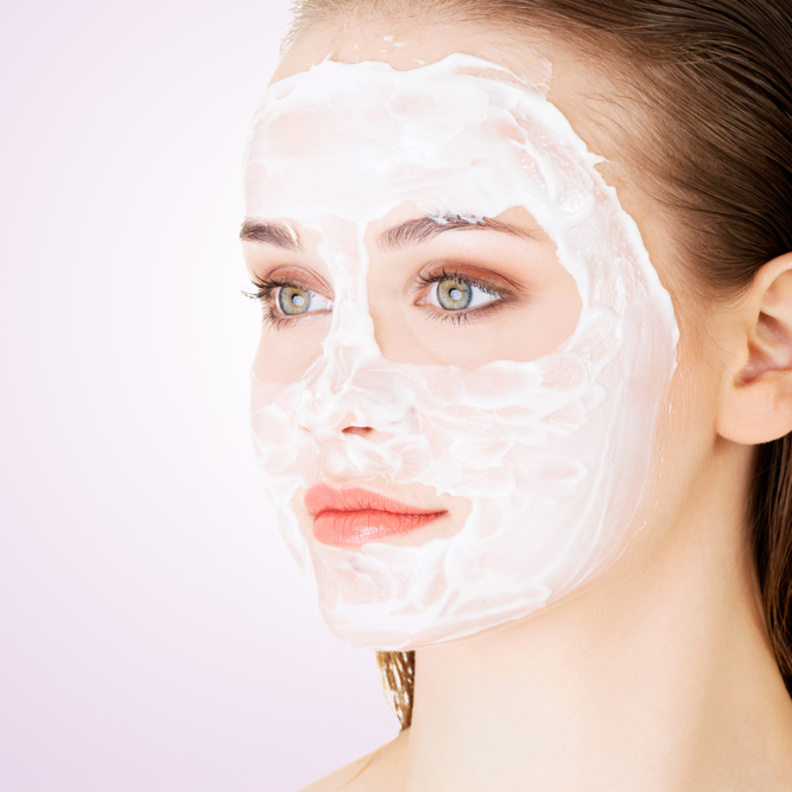 ماسكات الليل تغذي بشرتك وتصلح التلف فيها