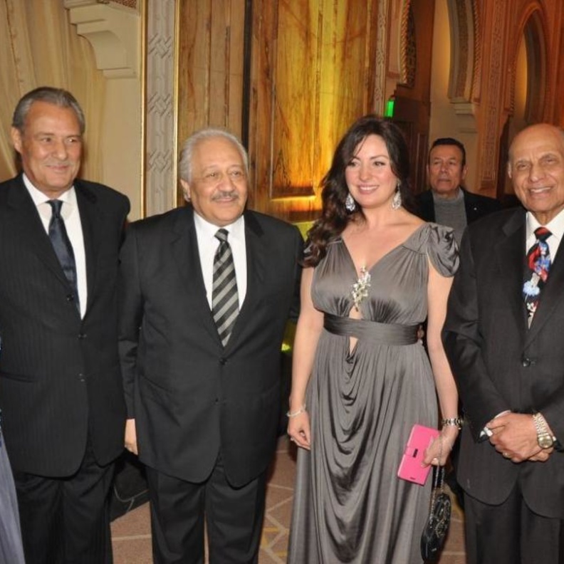 فاروق الفيشاوى ونيرمين الفقى والمنتج عادل حسني