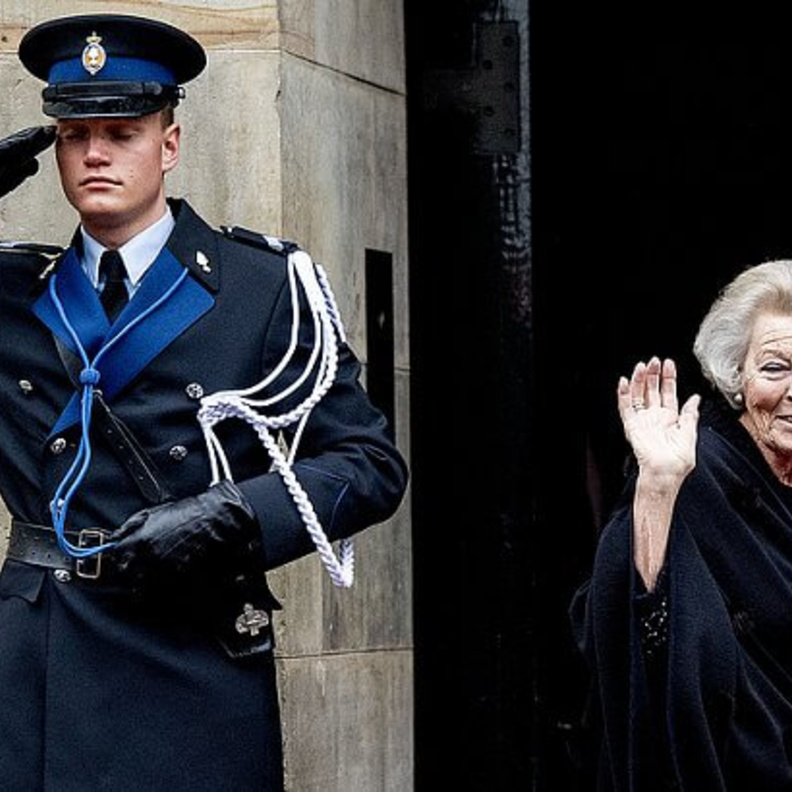 الأميرة بياتريكس تنضم للحفل مع ملك وملكة هولندا