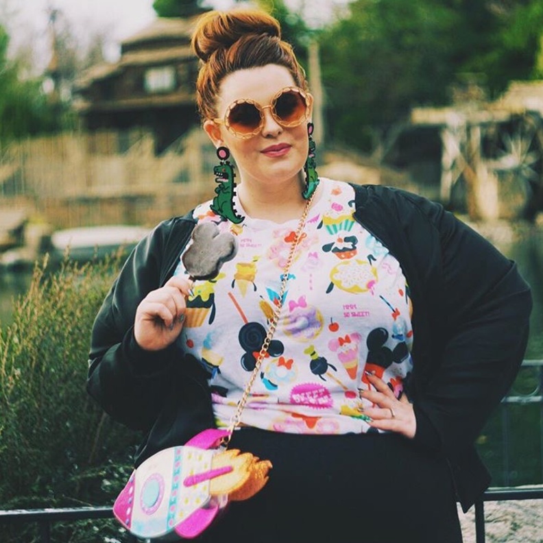 ملابس كاجول من tessholliday