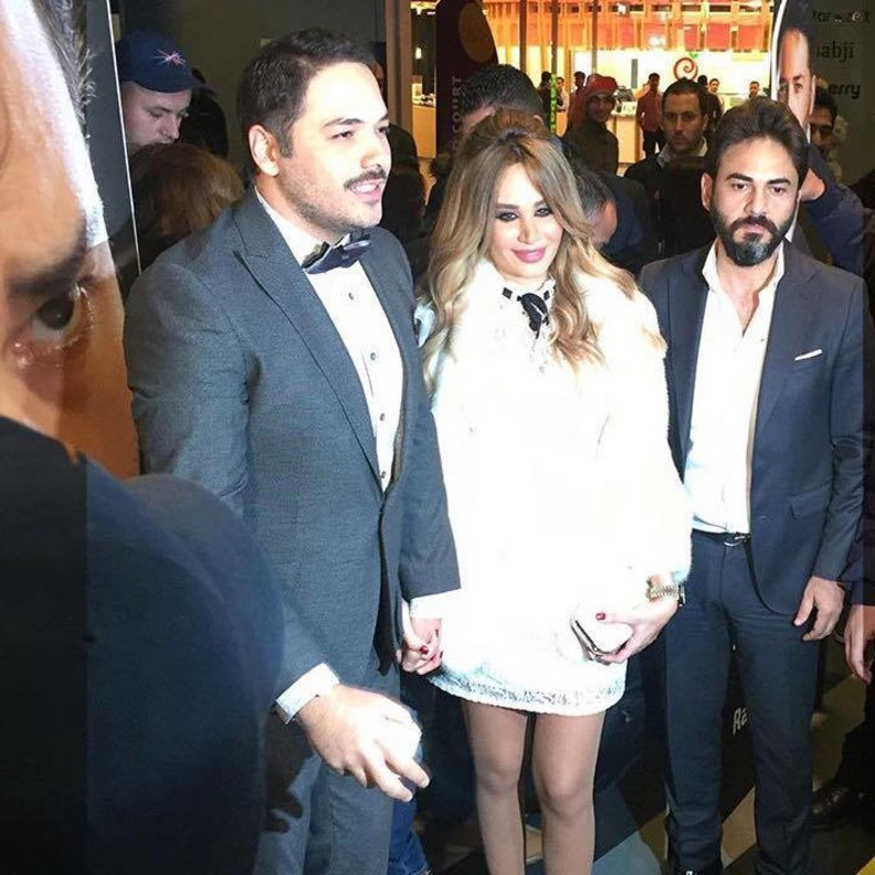 رامي عياش وزوجته داليدا لحظة وصولهما لحفل الافتتاح