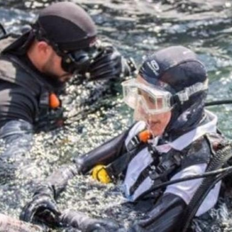 التدريب على الغوص