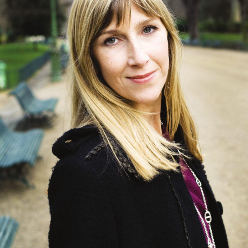 العطارة Louise Turner