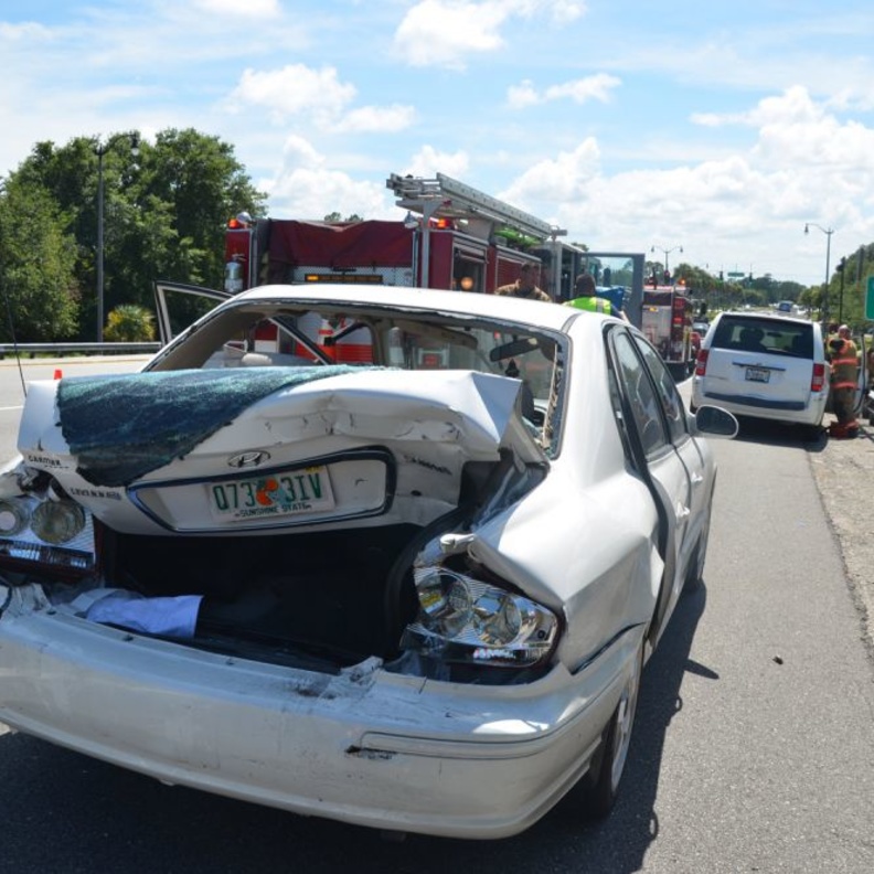 حادث مروع على طريقة افلام هوليود في الكويت