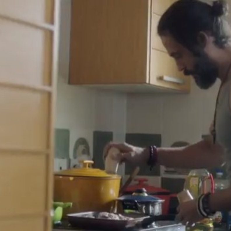 القيصر يحاول الحياة بطريقة طبيعية