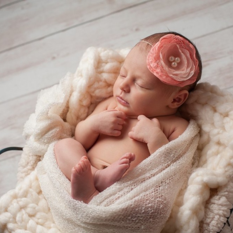 اسماء مواليد بنات مستوحاة من العطور ومعانيها