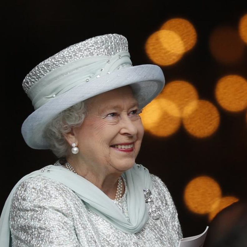 ملكة بريطانيا متحمسة لحفل ميلادها القادم.. والسبب؟