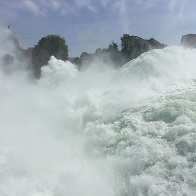 شلالات الراين .. الأكبر والأجمل في أوروبا