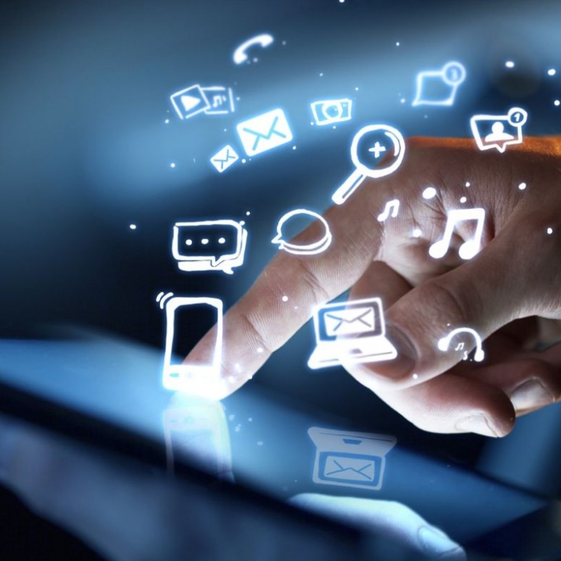 مطورين ومطورات العاب الديجيتال تتطور في السعودية