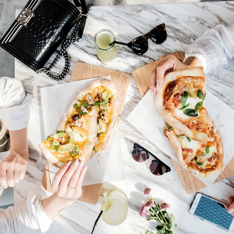 كافيه ولاونج سوسايتي دبي Society Cafe & Lounge Dubai