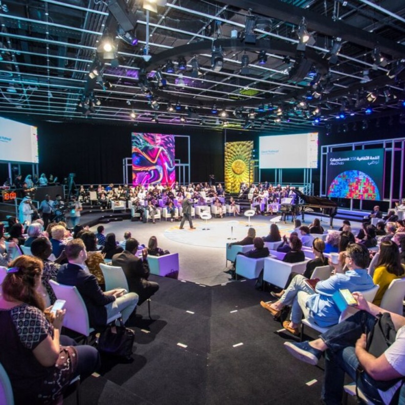 نخبة من الخبراء العالميين في القمة الثقافية أبوظبي 2020