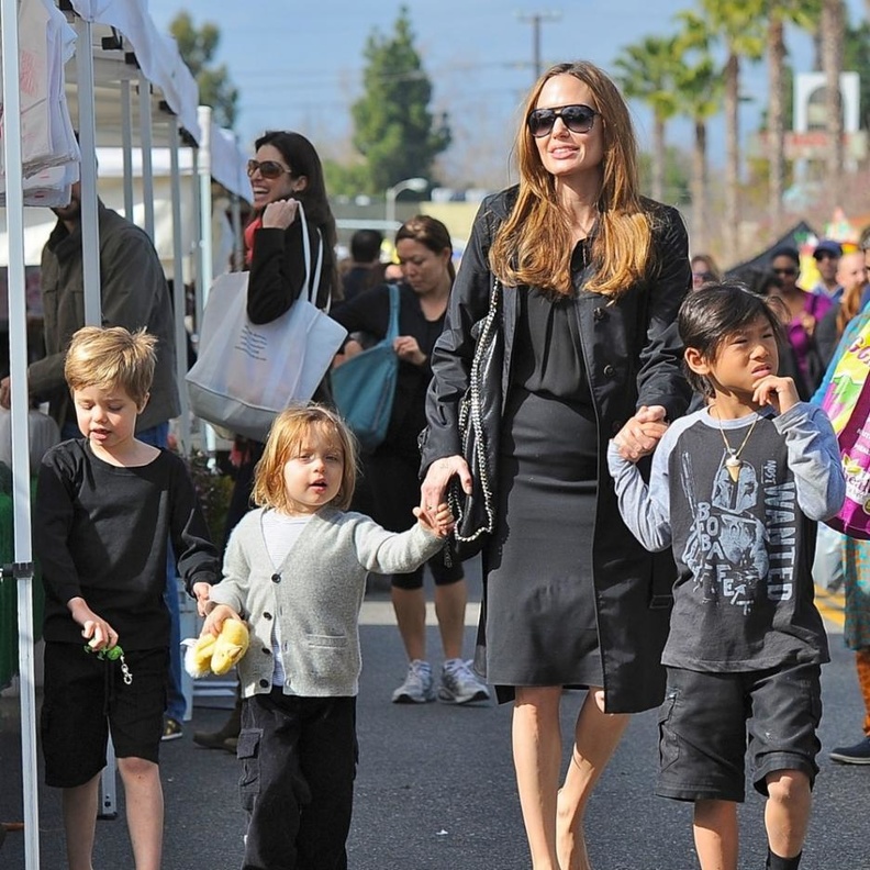  أنجيلينا جولي الأمومة لم تكن حلمي 