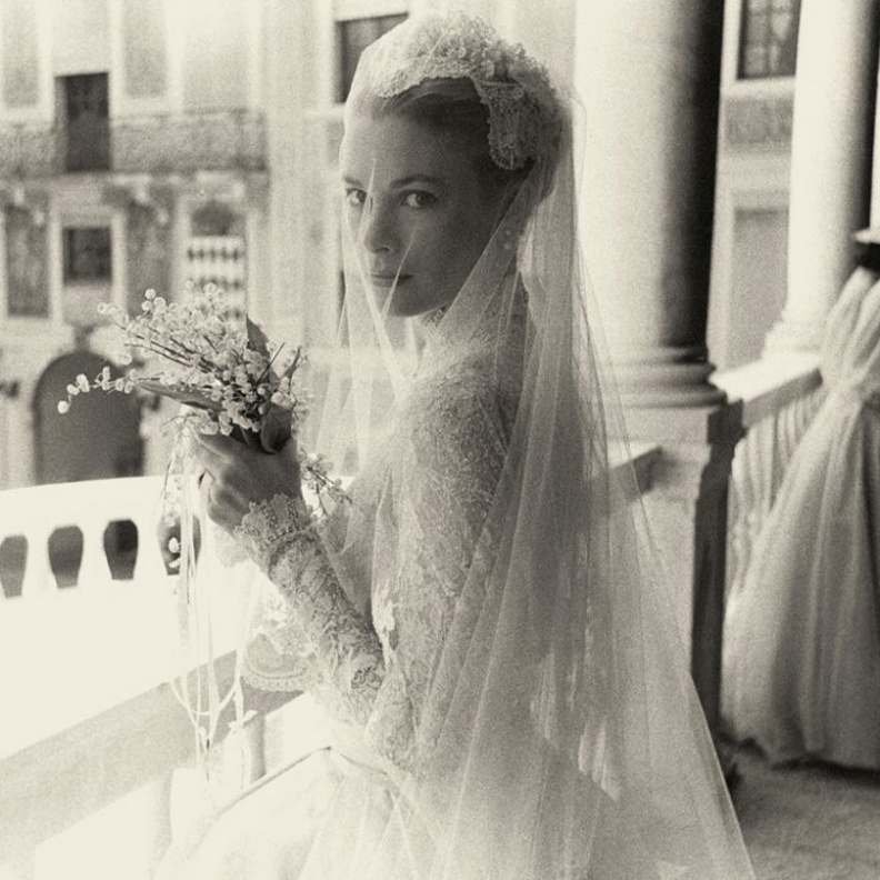 فستان الزفاف الحلم  لغريس كيلي