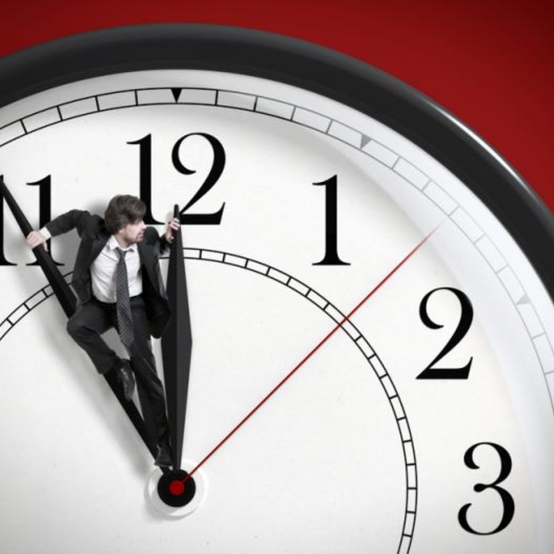 تأجيل العمل