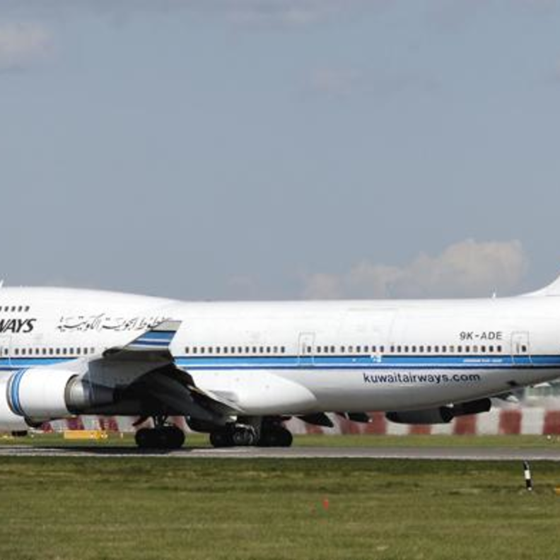 هبوط اضطراري لطائرة كويتية بسبب وفاة احد ركابها