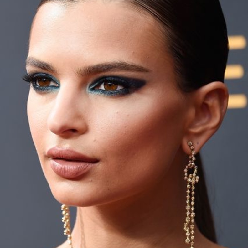 ايميلي راتاجكاسوسكي Emily Ratajokowki