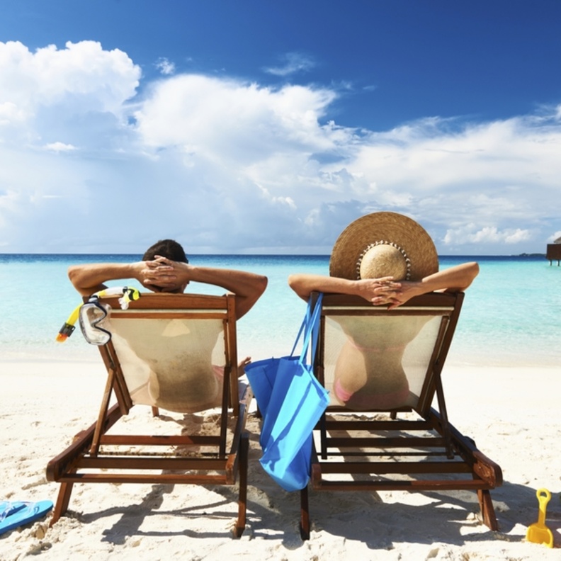 محاولة للاسترخاء بعد عناء التحضيرات للزفاف