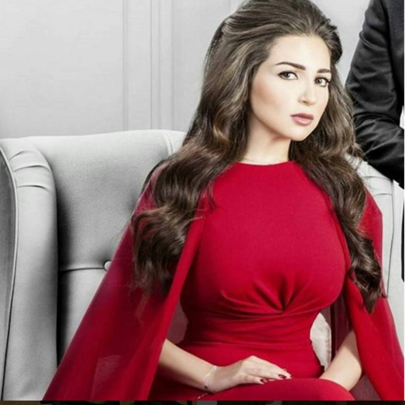 الممثلة مي عز الدين