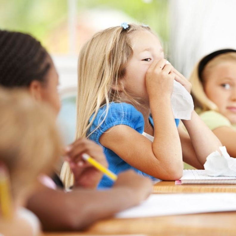 الاطفال والاختلاط في المدارس