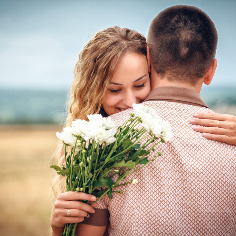 هل حقيقي أن من يحب لا يكره؟