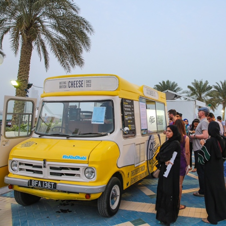ترقبوا وصول حافلات الطعام البريطانية إلى دبي