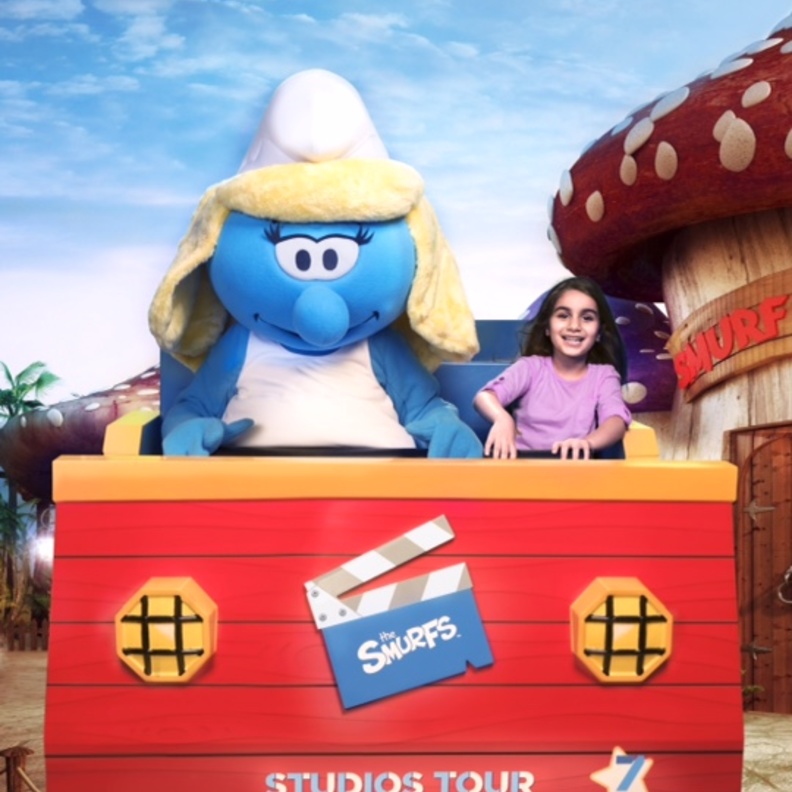 قرية السنافر