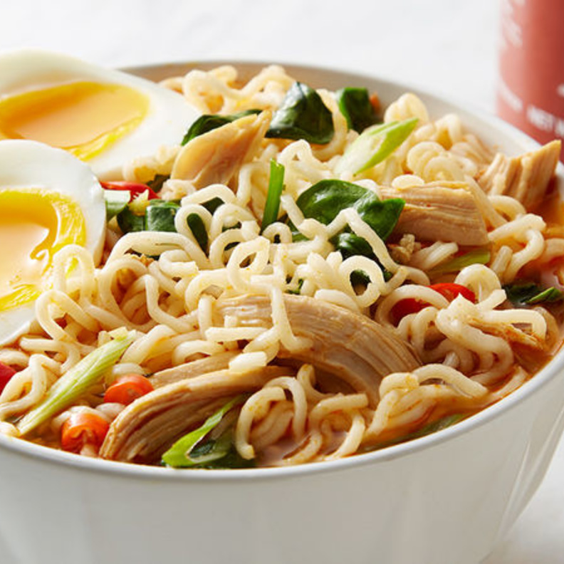 الاندومي الكوري الحار خطر على الصحة