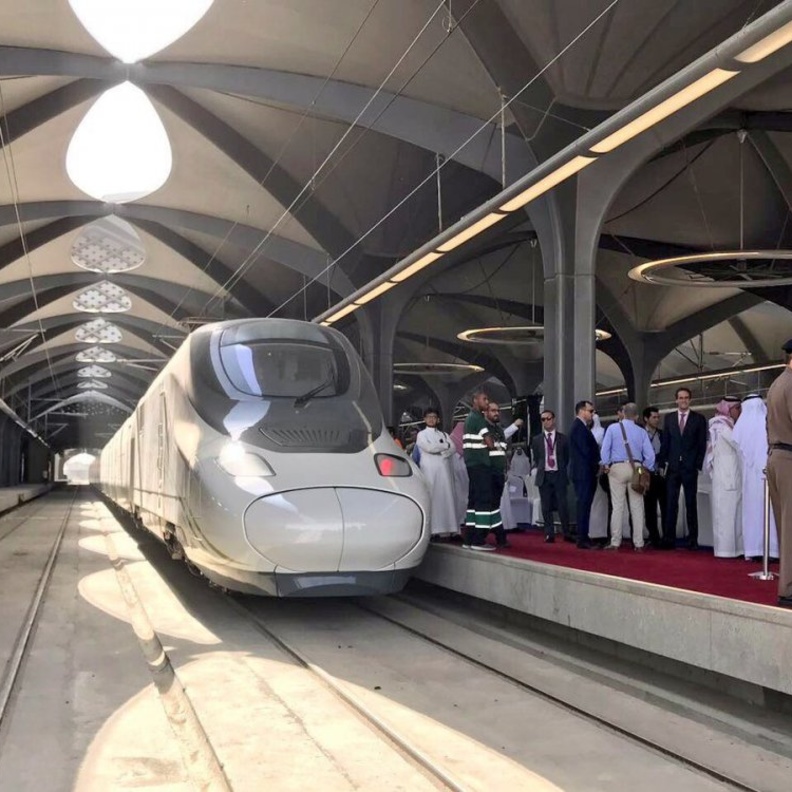 مكة تستقبل قطار الحرمين رسميا لأول مرة 