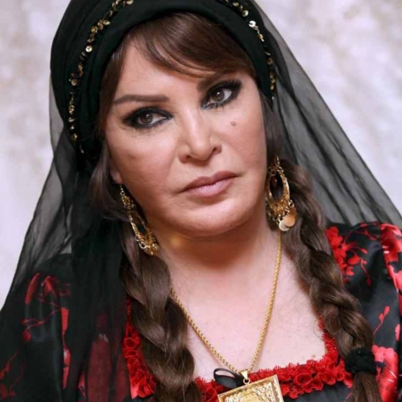 صفية العمرى ستموت لو خرجت ليالي الحلمية بدونها