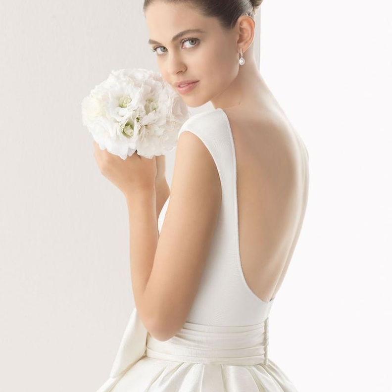 اطلالة العروس الناجحة