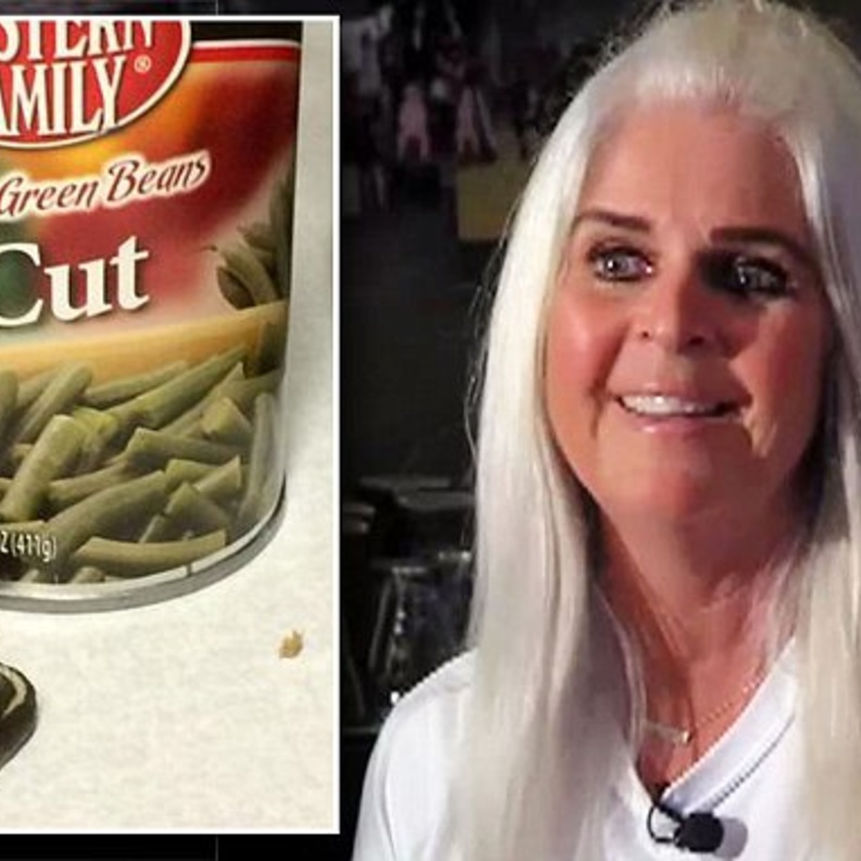 رأس ثعبان في علبة فاصوليا