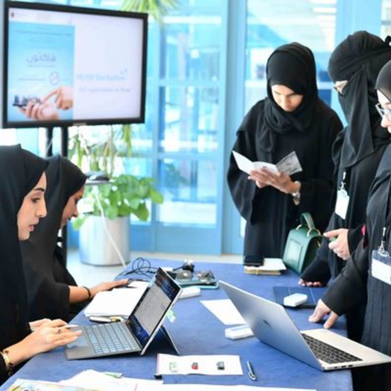 اطلاق مبادرة "هاكثون" تطبيقات انترنت الأشياء في الطرق في الإمارات