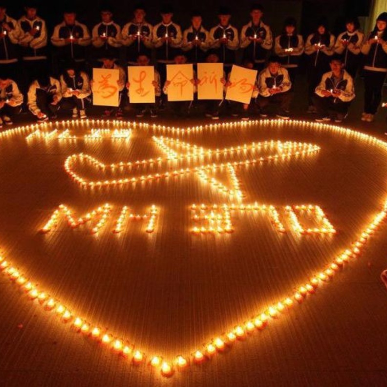 ولازالت الطائرة الماليزيه المفقودة تثير التساؤولات